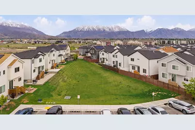 423 E 360 N, Vineyard, UT 84059 - Photo 31