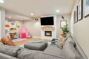 1295 E Granite Peak Rd, Eagle Mountain, UT 84005 - Photo 29