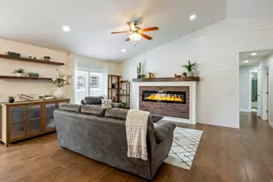 15804 S Packsaddle Dr W, Bluffdale, UT 84065 - Photo 9