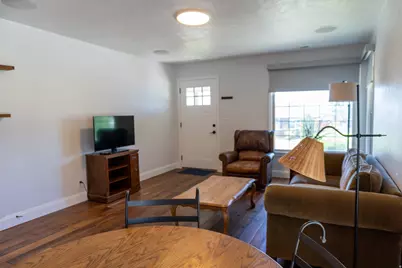 4505 S Holladay Cir E, Holladay, UT 84117 - Photo 7
