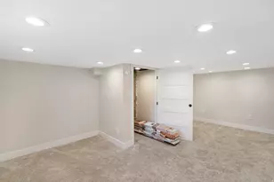 247 E 100 N, Kaysville, UT 84037 - Photo 21