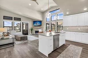 1121 W Helling Cir, Heber City, UT 84032 - Photo 5