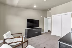 1121 W Helling Cir, Heber City, UT 84032 - Photo 27