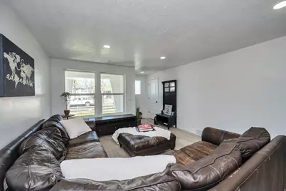 4471 S Honeywood Ln, West Valley, UT 84120 - Photo 7