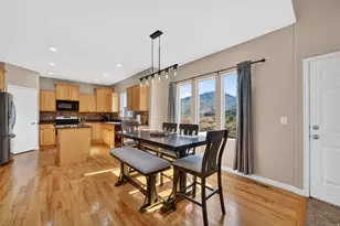 923 E Absaroka Ct, Draper, UT 84020 - Photo 9