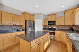 923 E Absaroka Ct, Draper, UT 84020 - Photo 13