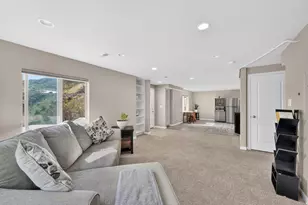 923 E Absaroka Ct, Draper, UT 84020 - Photo 25