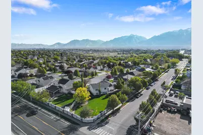 1293 W Margaret View Cir, Riverton, UT 84065 - Photo 45