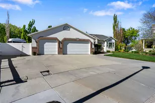 1293 W Margaret Vw Cir, Riverton, UT 84065 - Photo 41