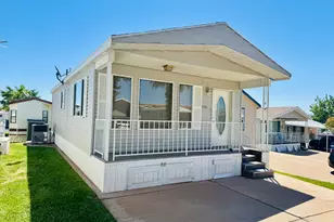 1150 W Red Hills Pkwy, Washington, UT 84780 - Photo 3