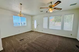 1150 W Red Hills Pkwy, Washington, UT 84780 - Photo 13