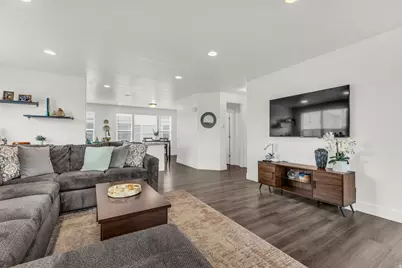 5626 S Justice Howe Ln E #1, Murray, UT 84107 - Photo 9