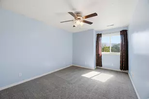 6574 S Murray Bluffs Dr, Murray, UT 84123 - Photo 11