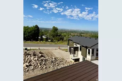 1579 E Maddies Cv, Ogden, UT 84404 - Photo 5