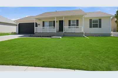 2144 E Easter Dr, Eagle Mountain, UT 84005 - Photo 1