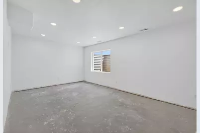 2144 E Easter Dr, Eagle Mountain, UT 84005 - Photo 21