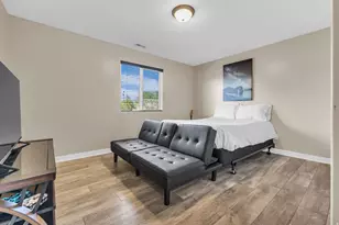 10498 S Brooklyn View Ln Cir W, South Jordan, UT 84095 - Photo 23
