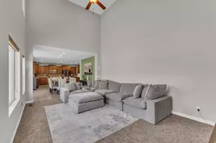 10498 S Brooklyn View Ln Cir W, South Jordan, UT 84095 - Photo 15