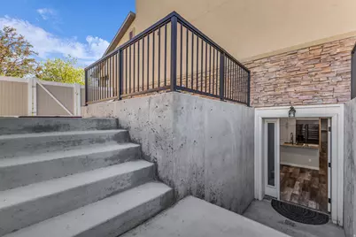 10498 S Brooklyn View Lane Cir W, South Jordan, UT 84095 - Photo 37