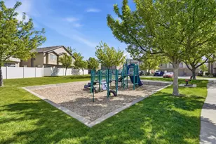 228 Birmingham Ln, North Salt Lake, UT 84054 - Photo 29