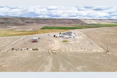 351 W Skyline Dr, Loa, UT 84747 - Photo 61