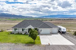 351 W Skyline Dr, Loa, UT 84747 - Photo 47