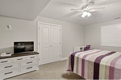 351 W Skyline Dr, Loa, UT 84747 - Photo 35