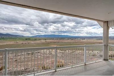 351 W Skyline Dr, Loa, UT 84747 - Photo 51