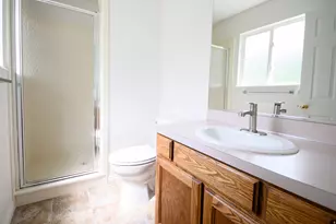 960 E 3400 N, Layton, UT 84040 - Photo 29