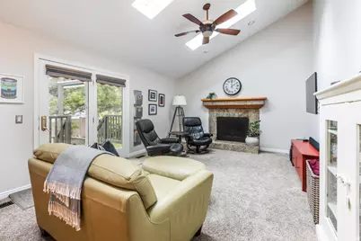 10183 S Hickory Point Dr, Sandy, UT 84092 - Photo 15
