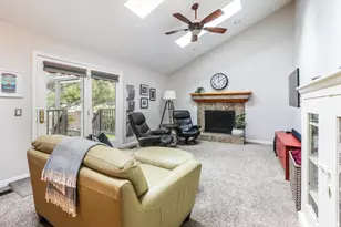 10183 S Hickory Point Dr, Sandy, UT 84092 - Photo 15
