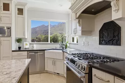12317 S Cypress Point Way, Draper, UT 84020 - Photo 9
