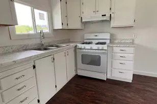 4375 S Weber Dr, Riverdale, UT 84405 - Photo 5
