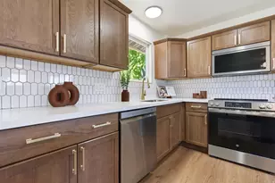 370 E 9400 S, Sandy, UT 84070 - Photo 7