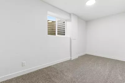 370 E 9400 S, Sandy, UT 84070 - Photo 21