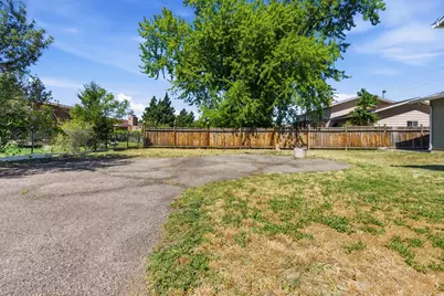 370 E 9400 S, Sandy, UT 84070 - Photo 31