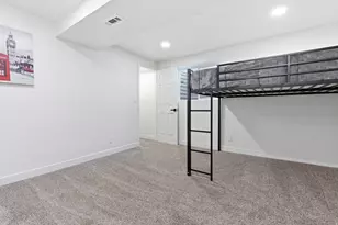 370 E 9400 S, Sandy, UT 84070 - Photo 15