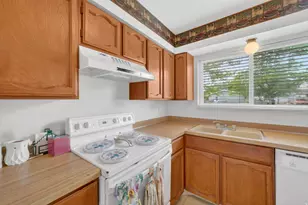 7280 W Copperview Dr, Magna, UT 84044 - Photo 7