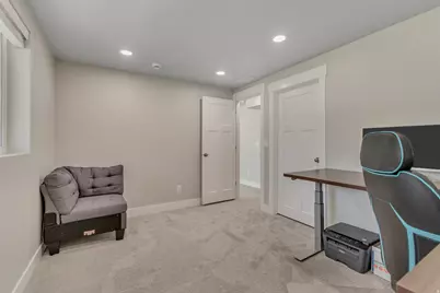 9757 N Aaron Ave, Eagle Mountain, UT 84005 - Photo 15