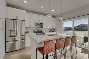 9757 N Aaron Ave, Eagle Mountain, UT 84005 - Photo 5
