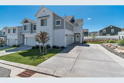 9757 N Aaron Ave, Eagle Mountain, UT 84005 - Photo 3