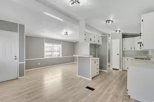 1109 W Barberry Dr, Taylorsville, UT 84123 - Photo 9