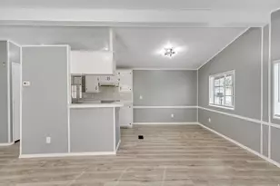 1109 W Barberry Dr, Taylorsville, UT 84123 - Photo 5