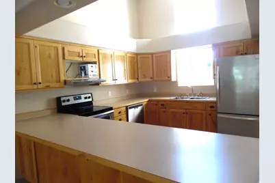 687 W Hale Ave, Moab, UT 84532 - Photo 7