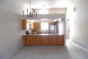 687 W Hale Ave, Moab, UT 84532 - Photo 5