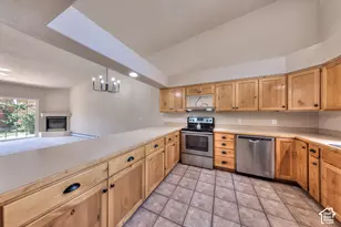 687 W Hale Ave, Moab, UT 84532 - Photo 23
