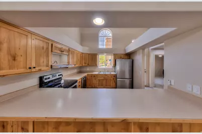 687 W Hale Ave, Moab, UT 84532 - Photo 21
