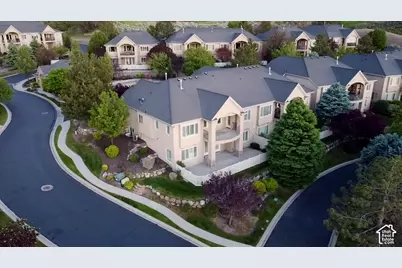 1562 E Fairway Ridge Rd, Draper, UT 84020 - Photo 1