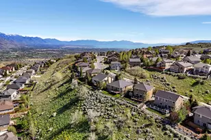 15057 S Winged Bluff Ln, Draper, UT 84020 - Photo 33