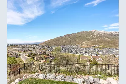 15057 S Winged Bluff Ln, Draper, UT 84020 - Photo 3